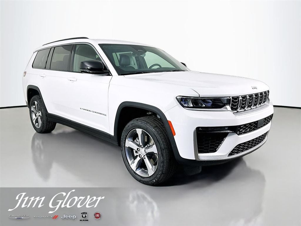 2026 Jeep Grand Cherokee L GRAND CHEROKEE L LIMITED 4X4 in Bright White Clear-Coat Exterior Paint — front three-quarter view